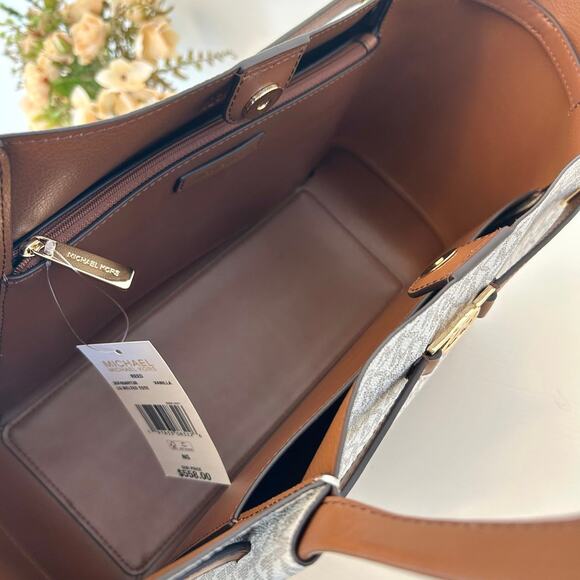 Michael Kors Purse Reed Large Logo Tote Bag Vanilla MK - Picture 6 of 9